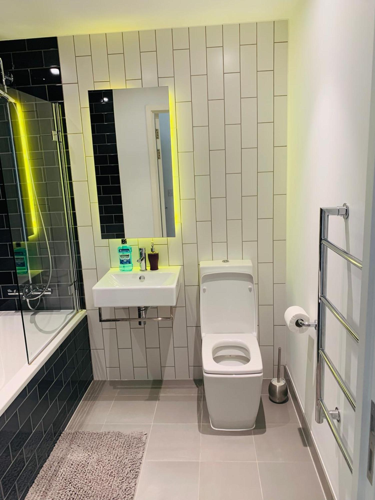 Lush Living - Double Room With Private Bathroom London Eksteriør bilde